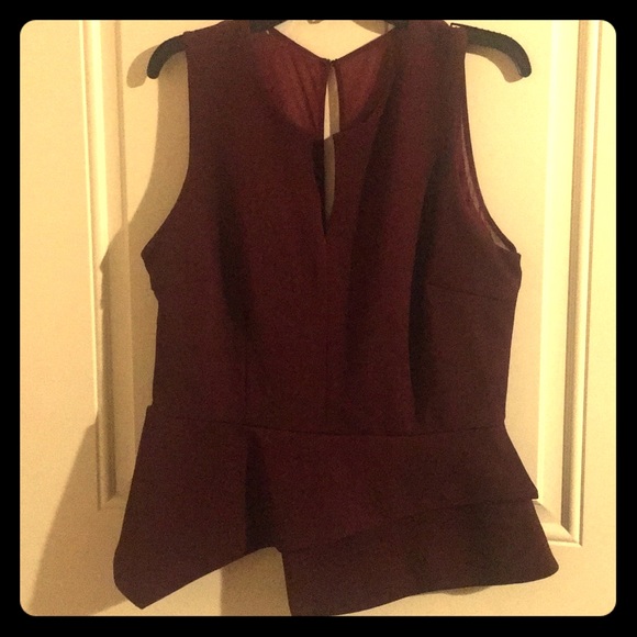 XOXO Tops - Too big lost weight XOXO Tops - Too big lost weight